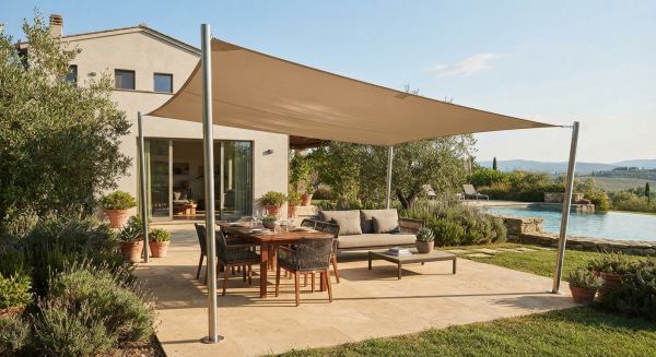 Tende a vela rettangolari: eleganza e praticità per ogni spazio